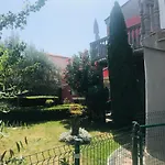 Deluxe Bluebay Oasis *