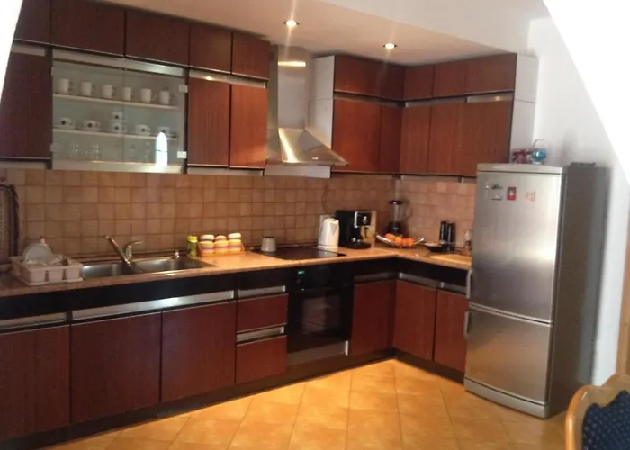 Deluxe Bluebay Oasis *