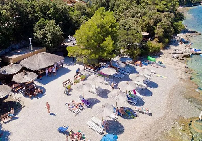 Deluxe Bluebay Oasis Fazana