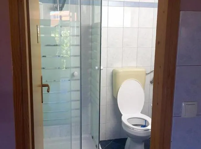 Deluxe Bluebay Oasis Apartment
