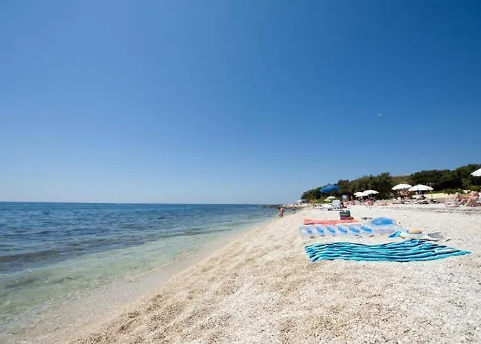 Deluxe Bluebay Oasis Fažana