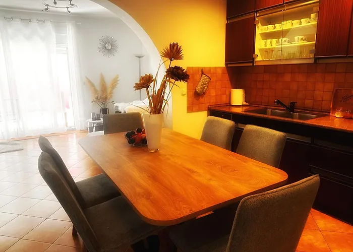 Deluxe Bluebay Oasis Apartman *