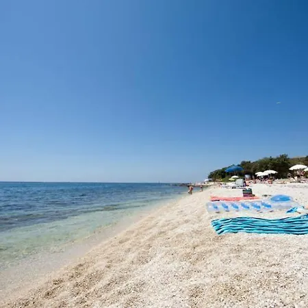 Deluxe Bluebay Oasis Fažana